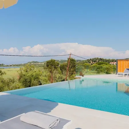 Serapias Villa